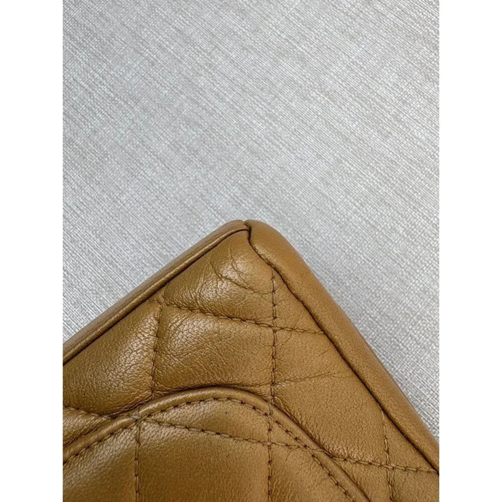 CHANEL 100% authentic